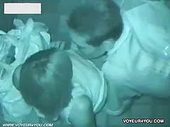 بلوند داغ بیدمشک و الاغ او کوس کون متحرک را در لباس زیر زنانه زیبا